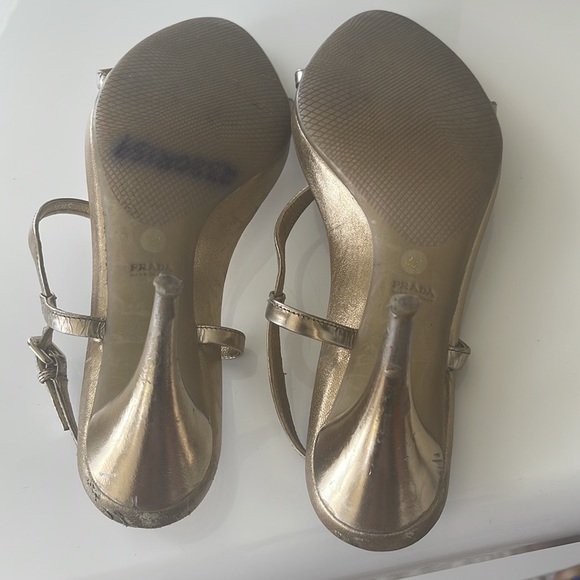 Prada gold sandal - Picture 5 of 5